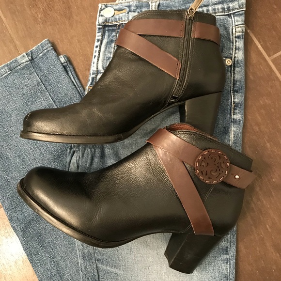 Brighton ankle boots Clearance